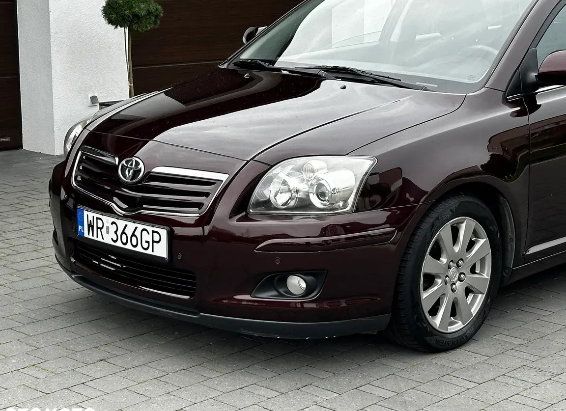 Toyota Avensis cena 19900 przebieg: 260000, rok produkcji 2007 z Radom małe 497